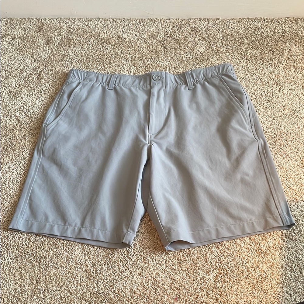Men's UA Gray Shorts